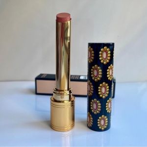Gucci Glow & Care Shine Lipstick “112Sally Soft Honey”
